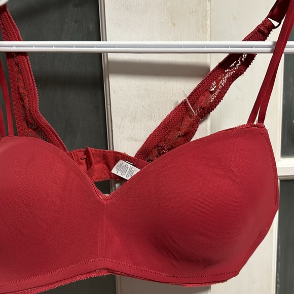 Aerie red wireless lace strap bra 🌹 - Picture 2 of 5